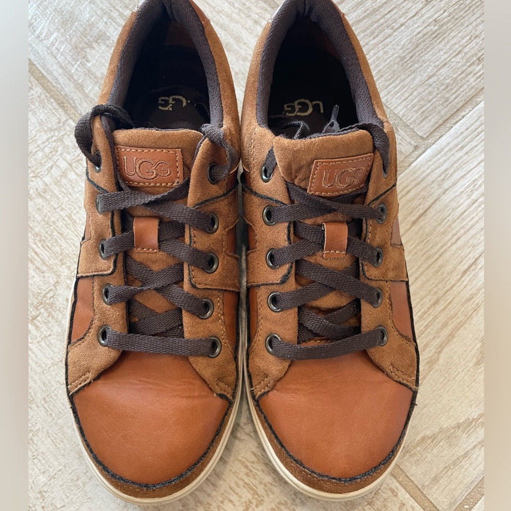 UGG youth Chestnut Brown Suede & Leather Sneakers